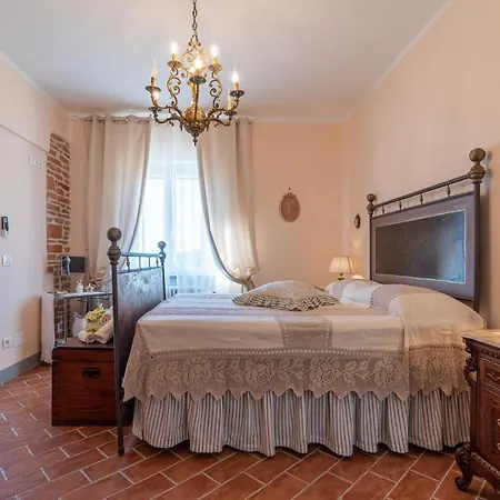 Apartment Casa Del Nonno Bingheri - L'olivo